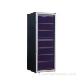 Modernong entertainment wine refrigerator at gabinete